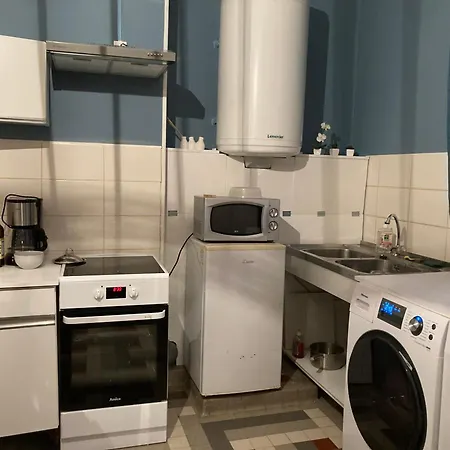 شقة 